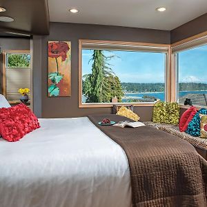 Three Tree Point Bed And Breakfast
